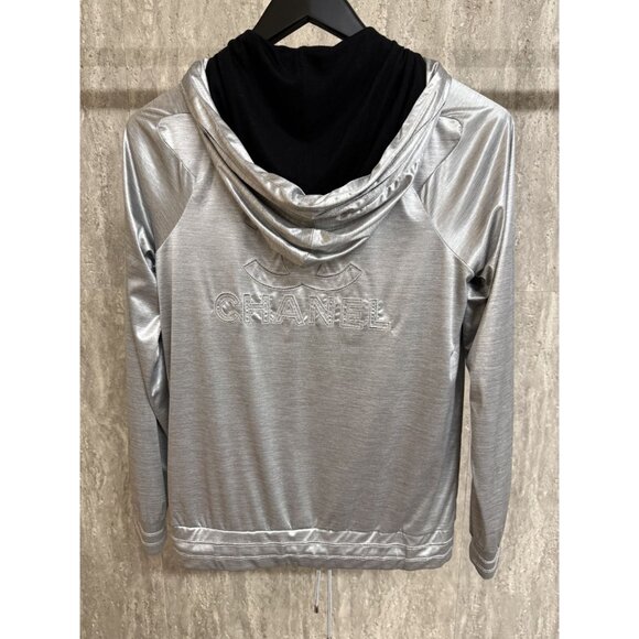 Chanel Silver Hooded Jacket Size 36 Polyester & Modal Italy - Picture 2 of 13